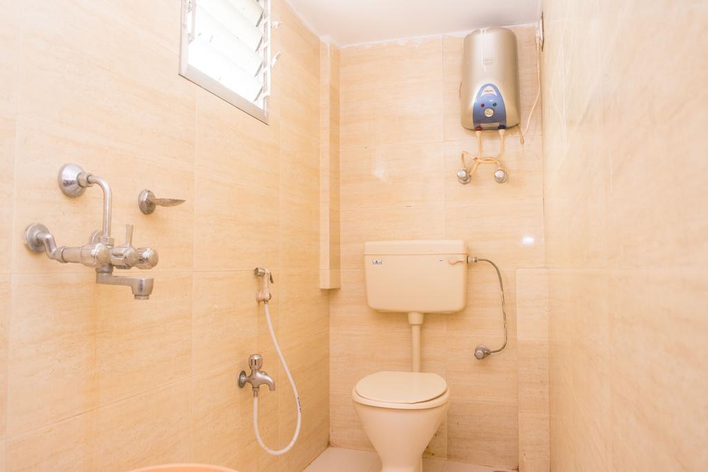 New Metro Guest House Calcutta Extérieur photo